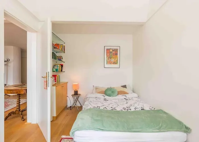 Whirlpool , Dachterrasse , Wienblick , Zwei Etagen Apartment Vienna
