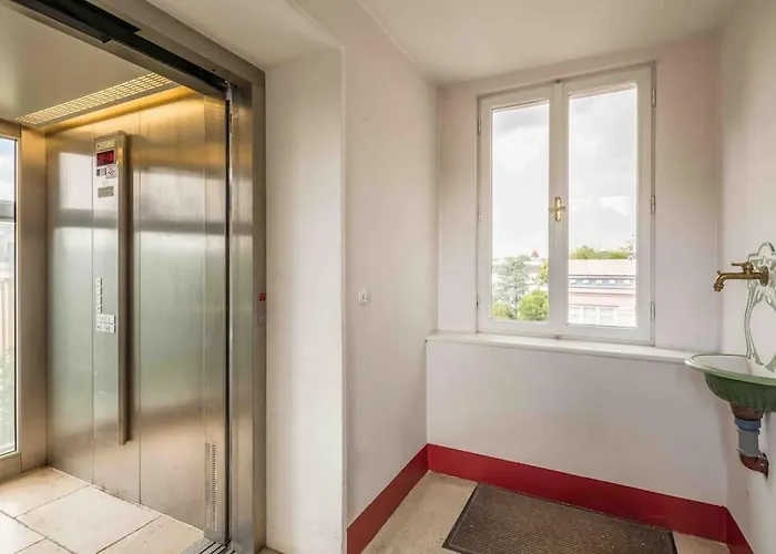Apartment Whirlpool , Dachterrasse , Wienblick , Zwei Etagen Vienna